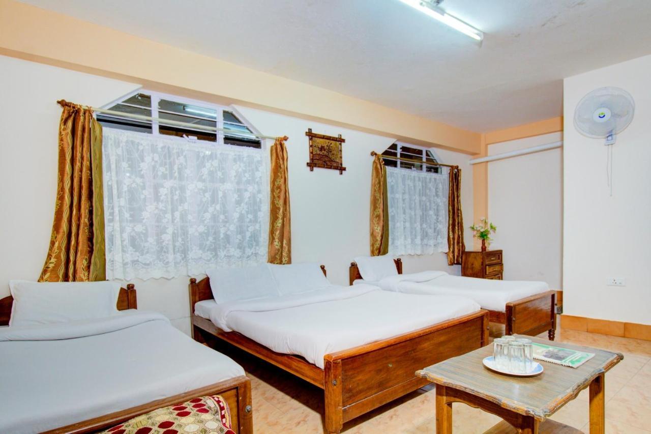 Capital O 79144 Coniferous Resort Czerapuńdżi Zewnętrze zdjęcie