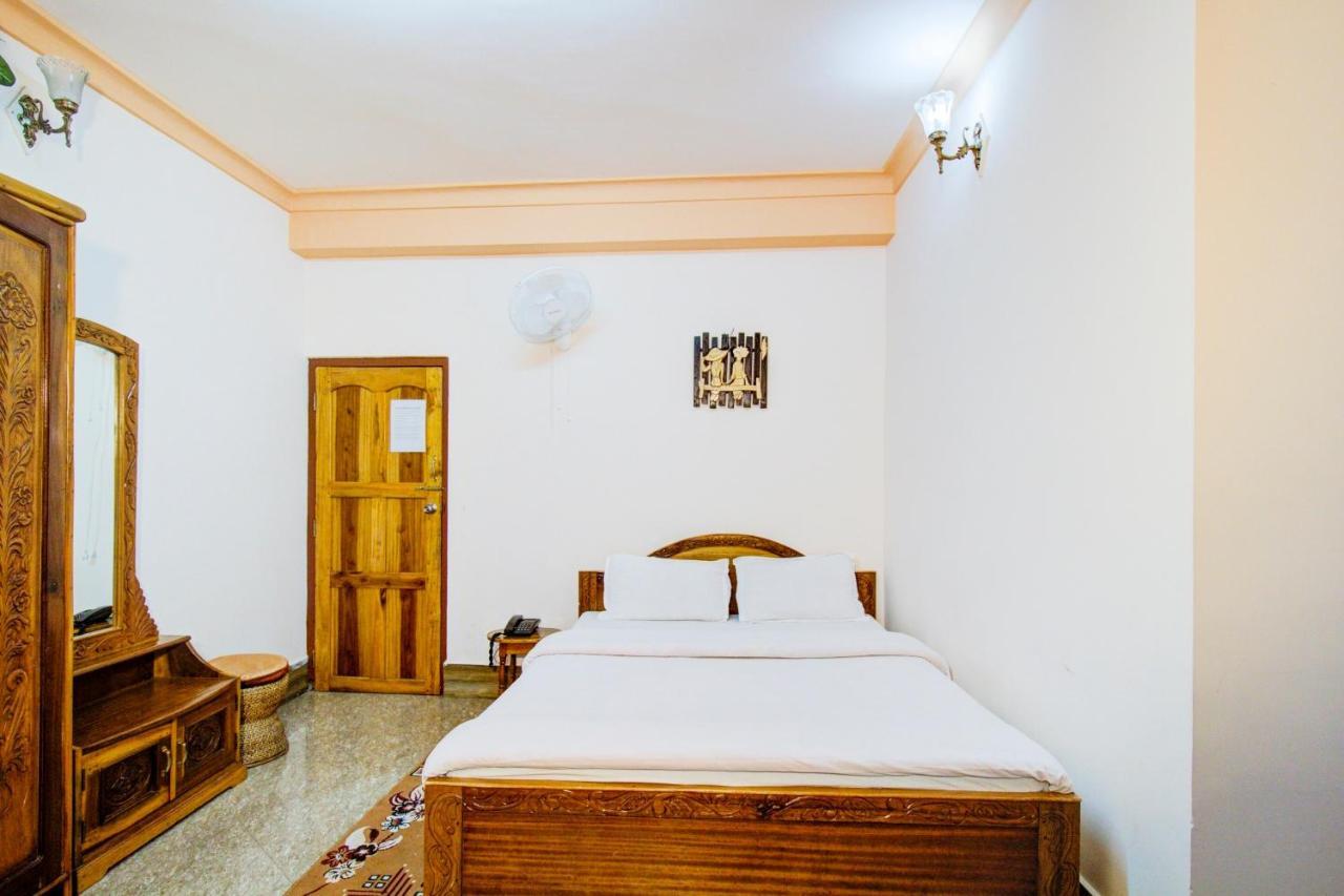 Capital O 79144 Coniferous Resort Czerapuńdżi Zewnętrze zdjęcie
